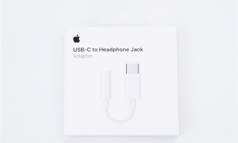 Apple USB C Digital to 3.5 mm Headphone Adapter Teardown