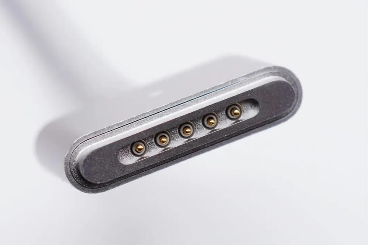 MagSafe 3 connector with braided USB-C cable attached
